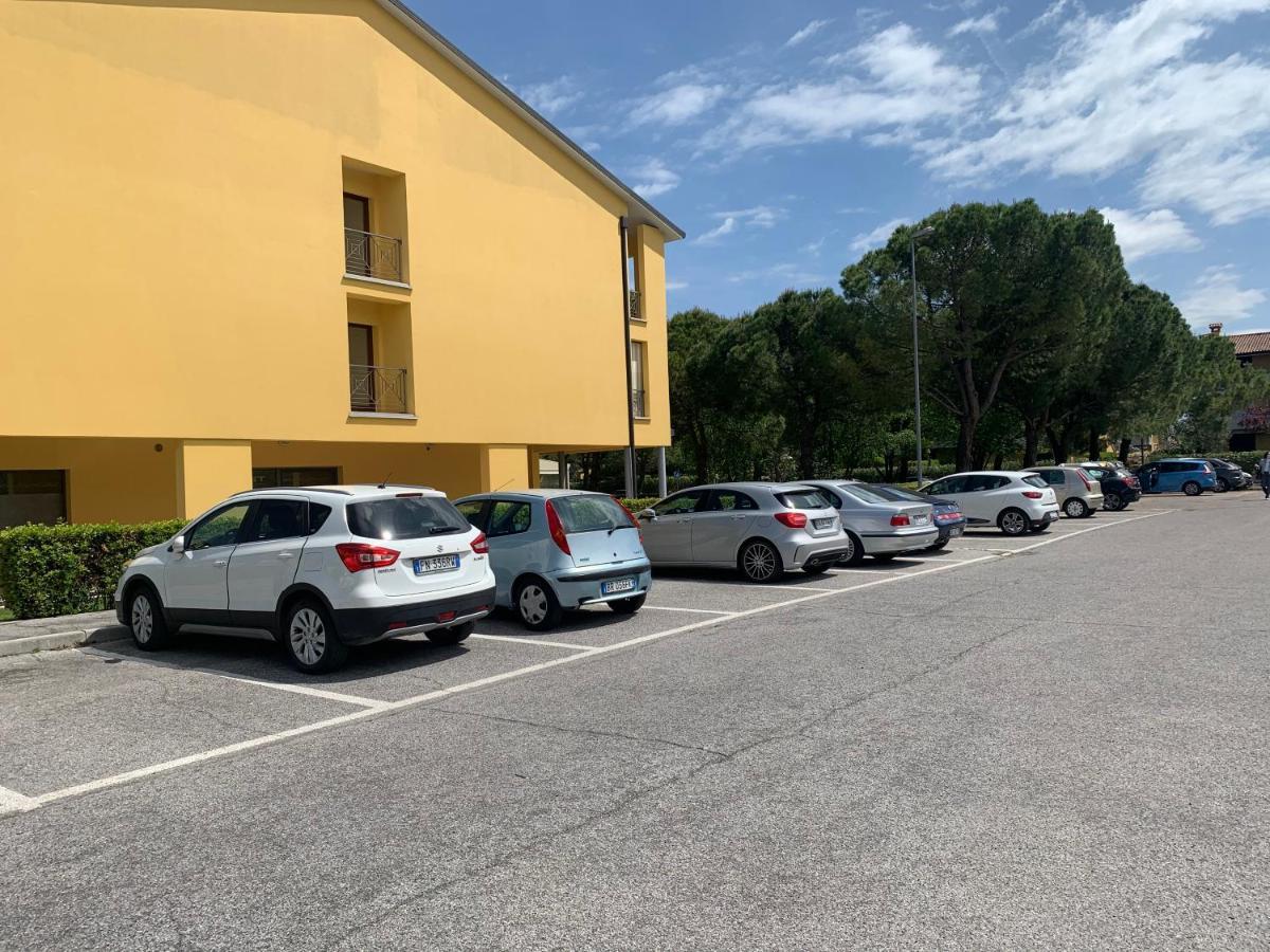 Gardalakeapartment A Sirmione Eksteriør billede